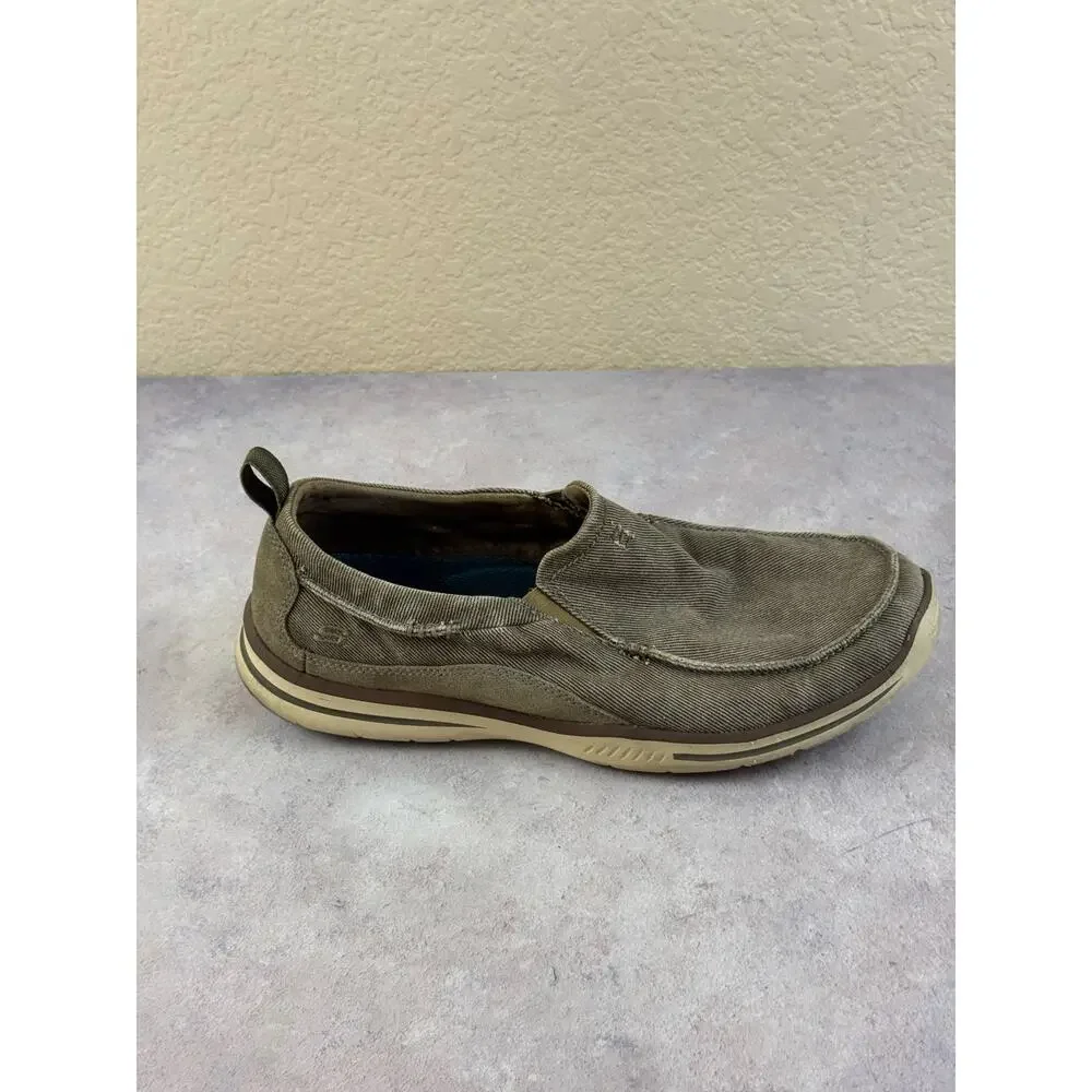 Skechers Relaxed Fit Mens 10 Taupe Slip On Loafers Memory Foam 64654 Shoes